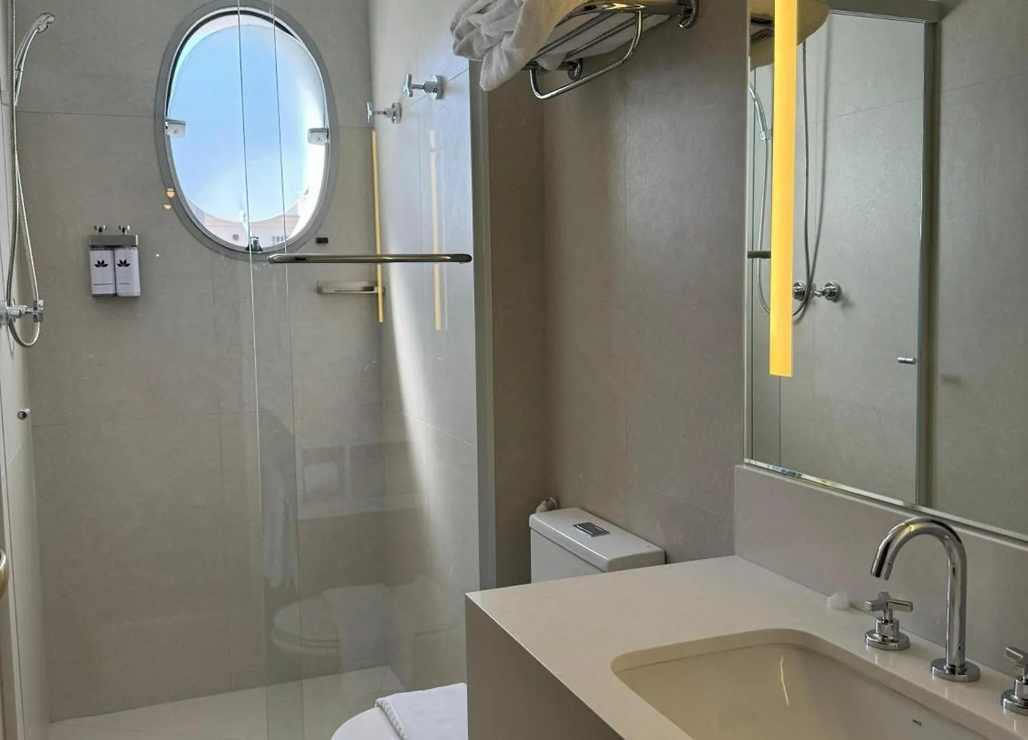 ****  Regent Park Suite Hotel Sao Paulo Brazil