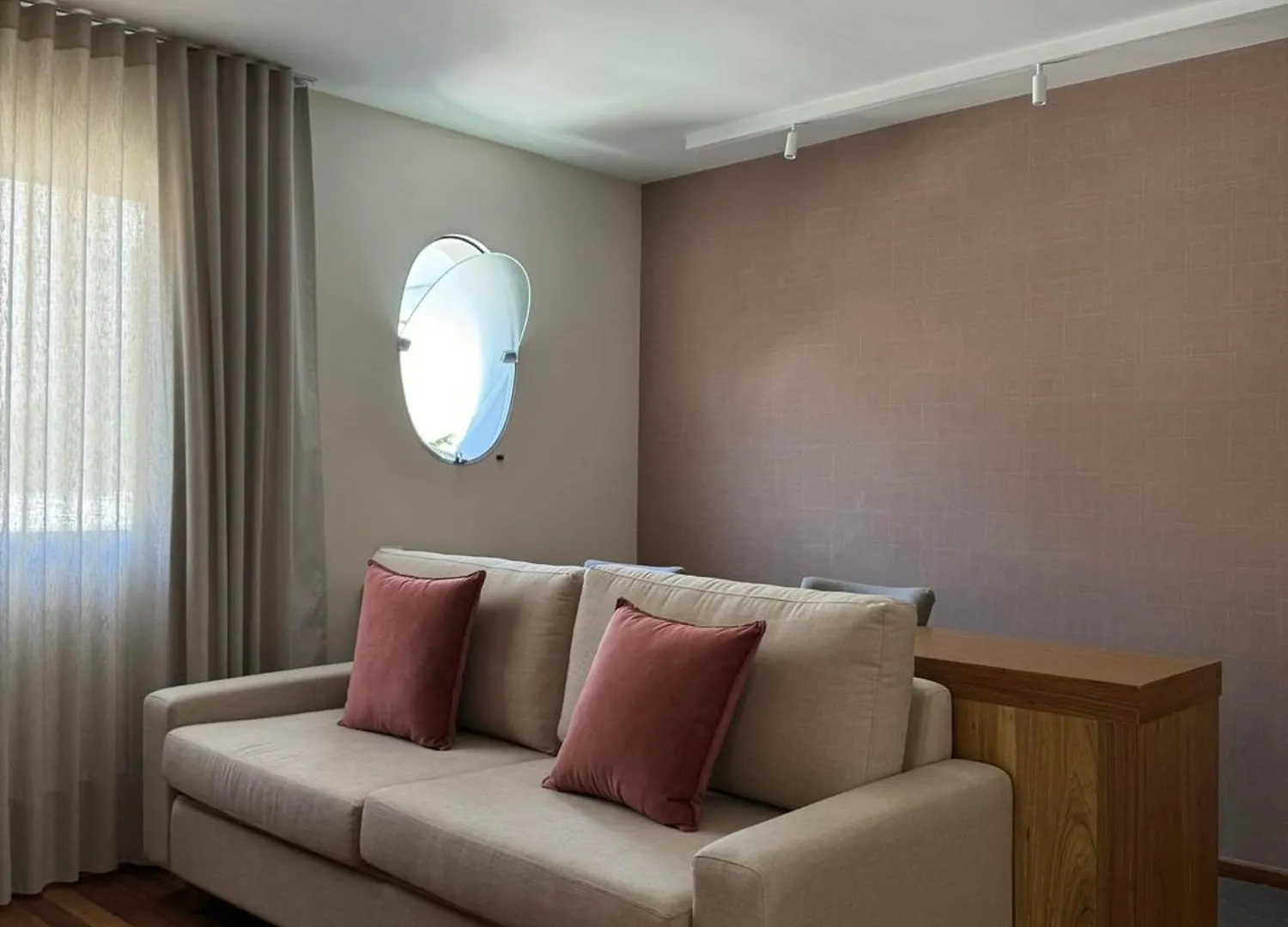 ****  Regent Park Suite Hotel Sao Paulo Brazil